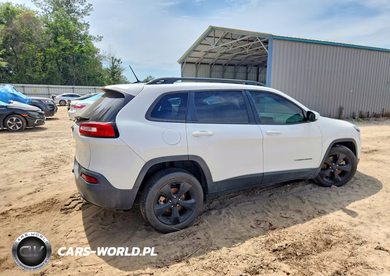 2018 Jeep Cherokee Latitude VIN:1C4PJLCB7JD551966 - 3