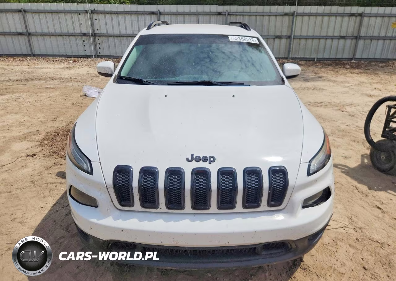 2018 Jeep Cherokee Latitude VIN:1C4PJLCB7JD551966 - 5