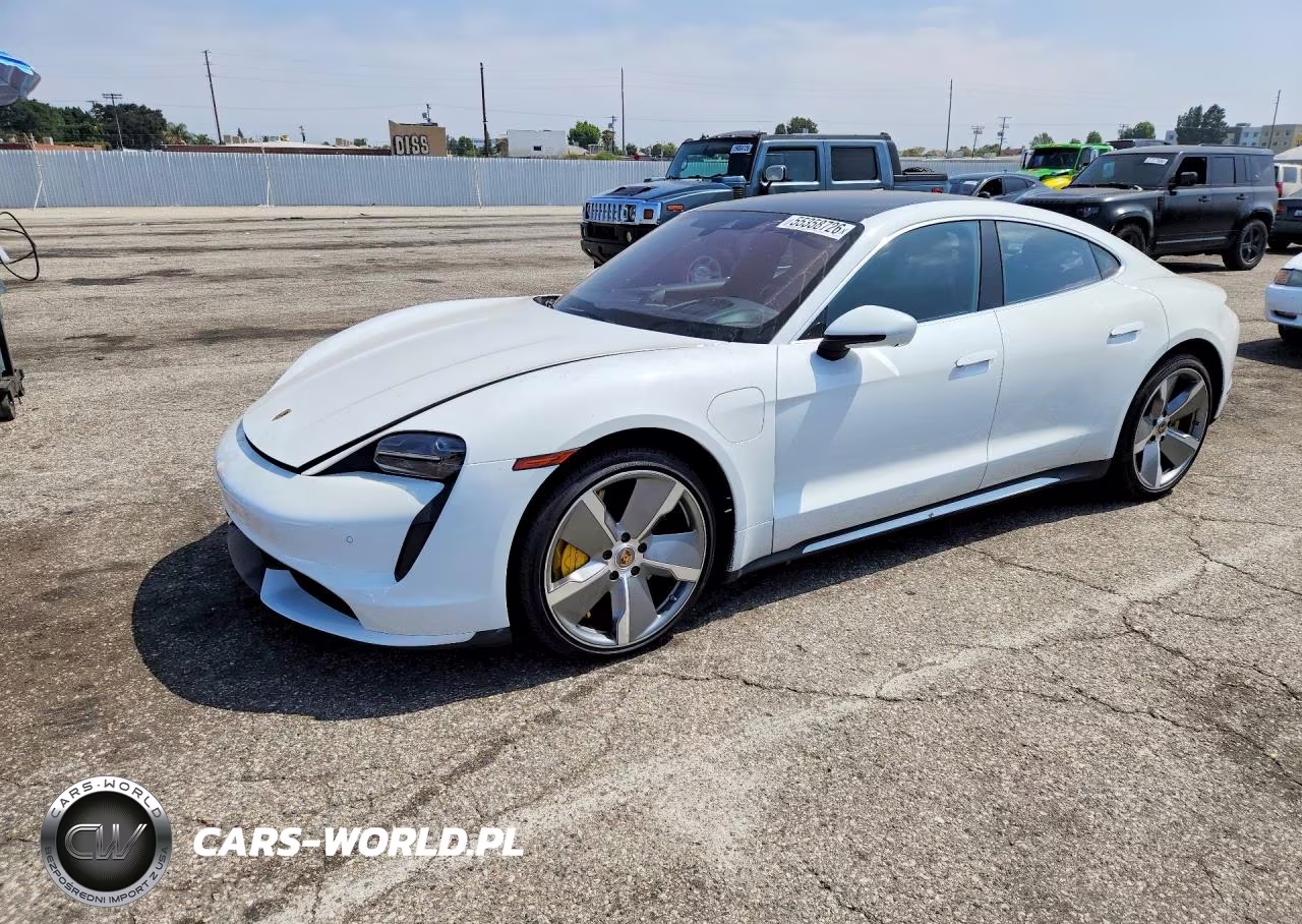 2021 Porsche Taycan Turbo