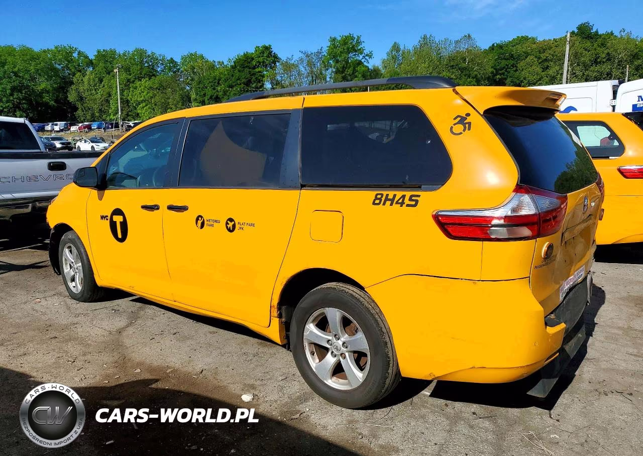 2016 Toyota Sienna Le VIN:5TDKK3DC4GS762814 - 2