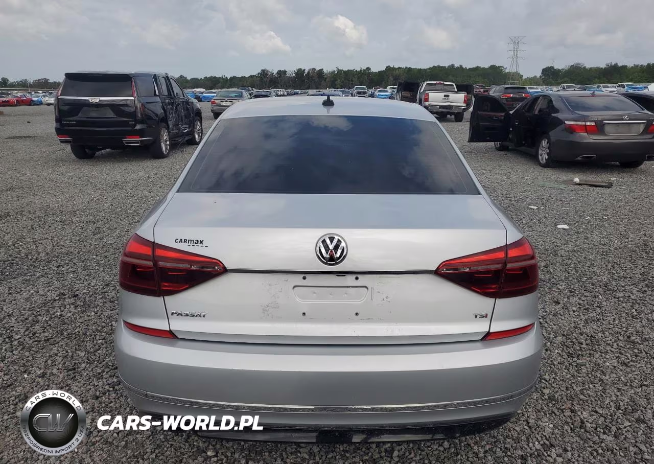 2017 Volkswagen Passat R-Line VIN:1VWDT7A31HC044185 - 6