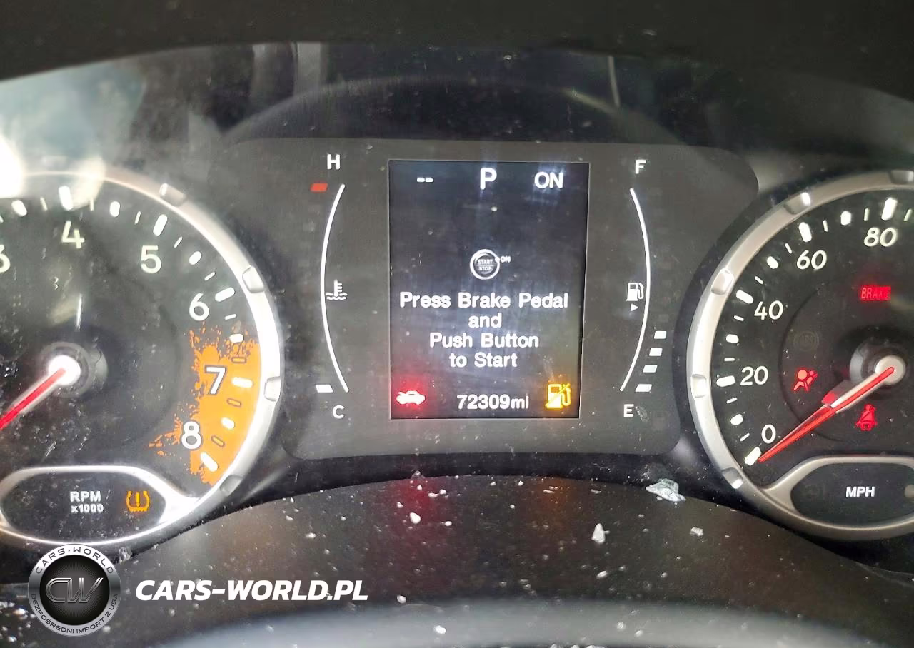 2017 Jeep Renegade Latitude VIN:ZACCJABB1HPG12373 - 9