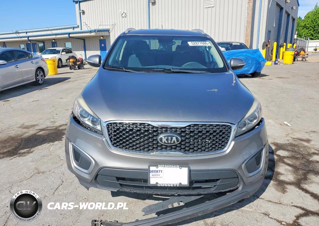 2017 Kia Sorento Lx VIN:5XYPG4A30HG217595 - 5