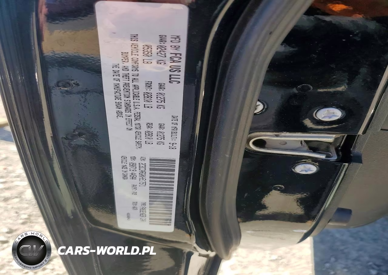 2019 Chrysler 300 Touring VIN:2C3CCARG0KH517571 - 13