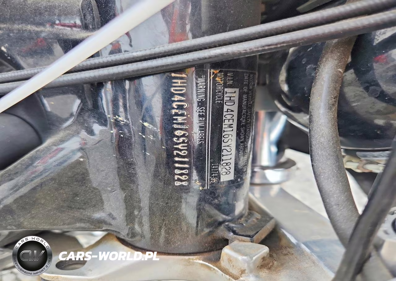 1995 Harley-Davidson Xl883 Hugger VIN:1HD4CEM16SY211828 - 9