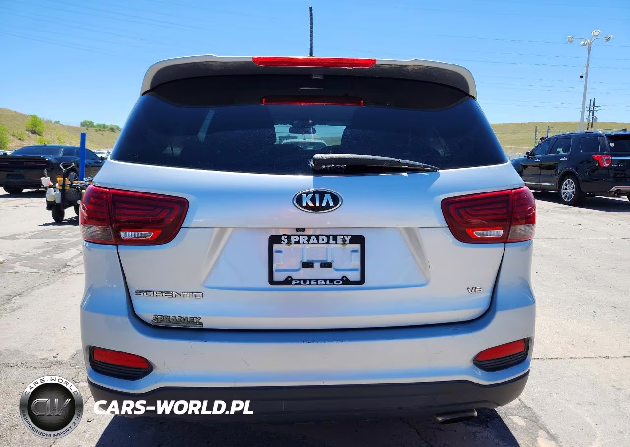 2019 Kia Sorento Lx V6 VIN:5XYPGDA56KG486094 - 6