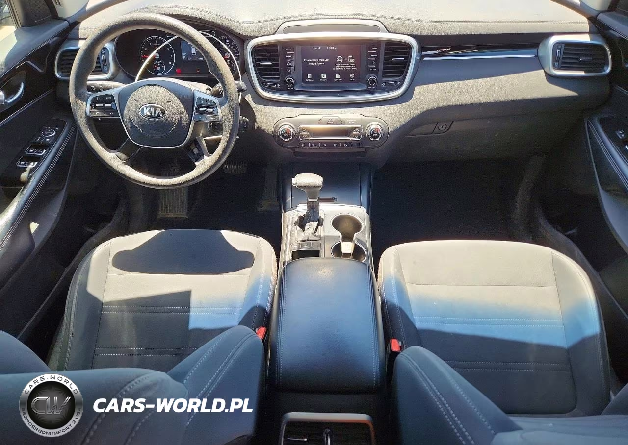 2019 Kia Sorento Lx V6 VIN:5XYPGDA56KG486094 - 8