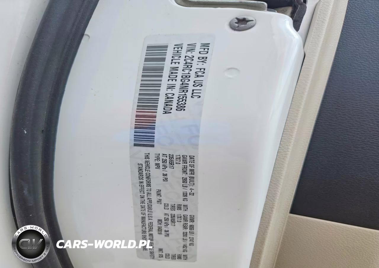 2022 Chrysler Pacifica Touring L VIN:2C4RC1BG4NR155386 - 14