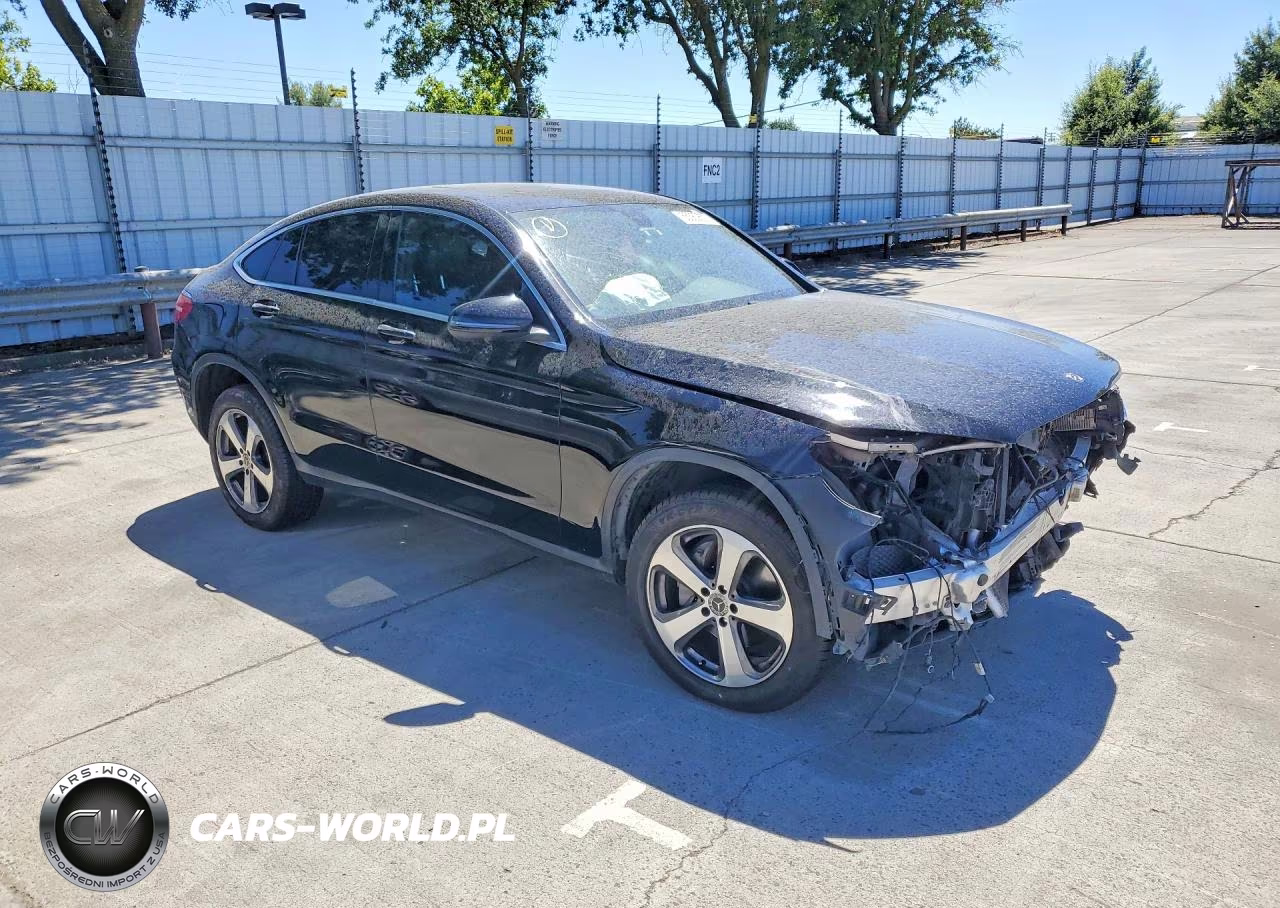 2019 Mercedes-Benz Glc Coupe 300 4Matic VIN:WDC0J4KB7KF570123 - 4