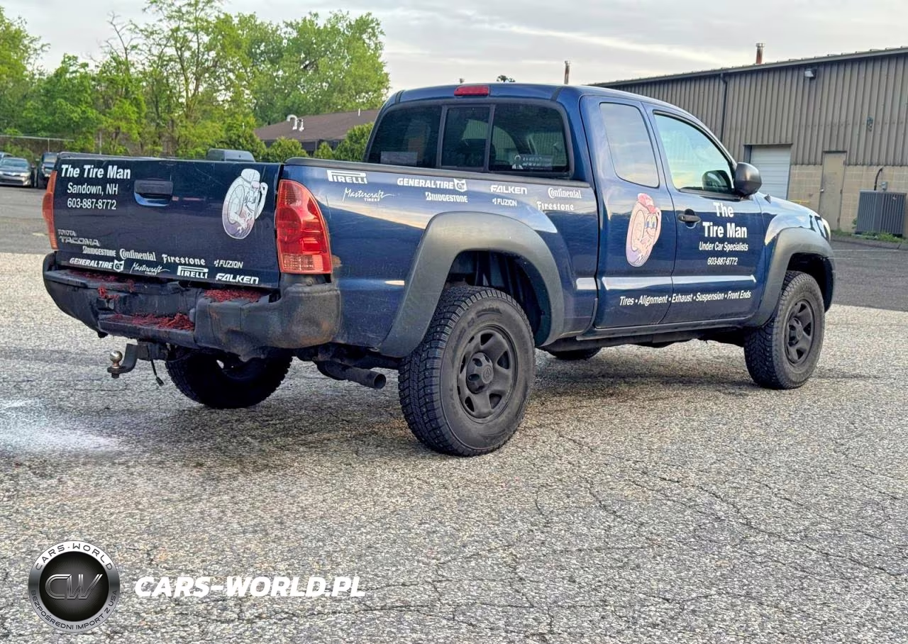 2008 Toyota Tacoma Access Cab VIN:5TEUX42N18Z583364 - 4