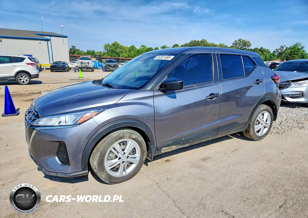 2023 Nissan Kicks S