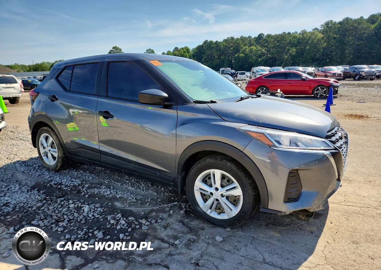 2023 Nissan Kicks S VIN:3N1CP5BV3PL571707 - 4