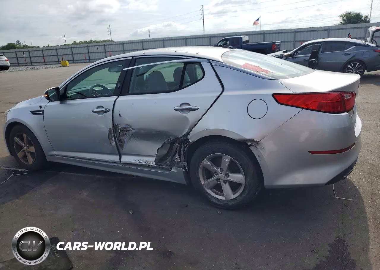 2015 Kia Optima Lx VIN:5XXGM4A71FG459812 - 2