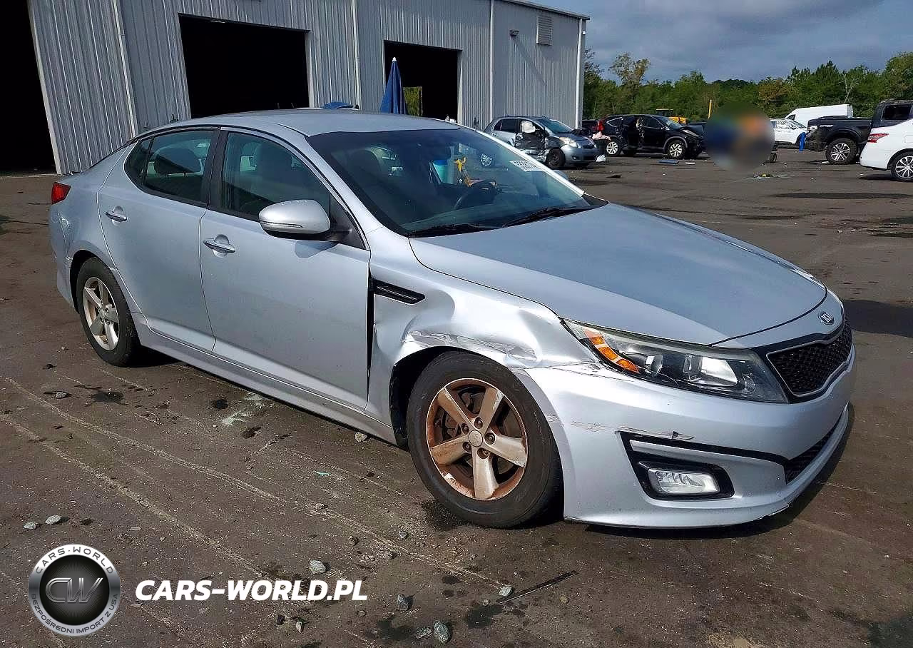 2015 Kia Optima Lx VIN:5XXGM4A71FG459812 - 4
