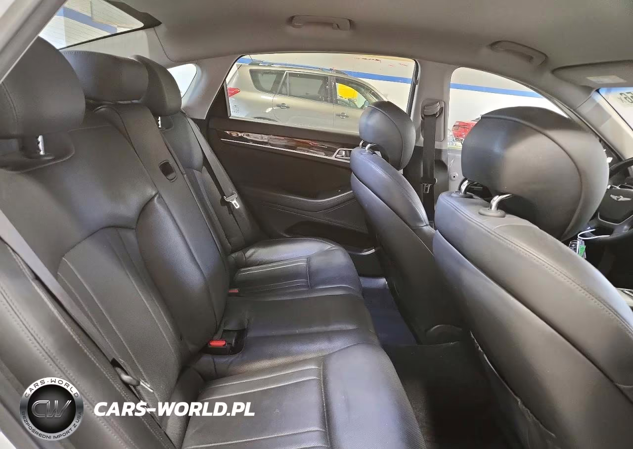 2017 Genesis G80 3.8 VIN:KMHGN4JE6HU209650 - 10