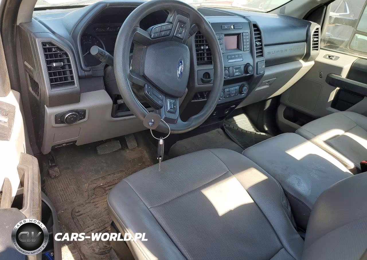 2021 Ford F250 Super Duty VIN:1FTBF2A60MEC72692 - 8