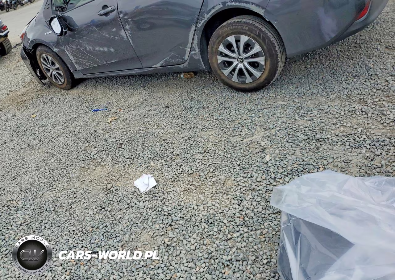 TOYOTA PRIUS LE VIN:JTDL9RFU2L3015992 - 2