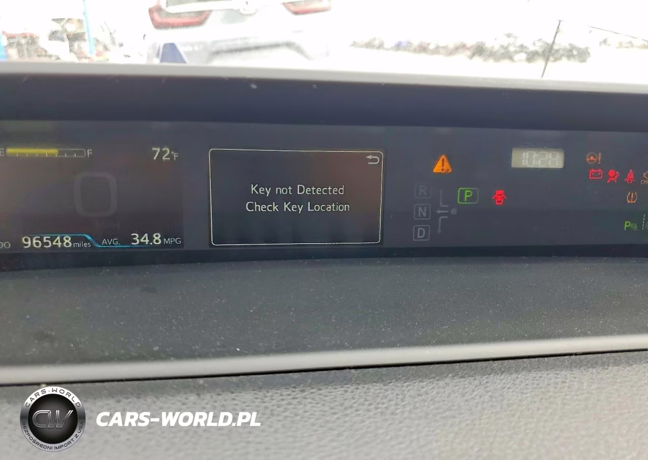 TOYOTA PRIUS LE VIN:JTDL9RFU2L3015992 - 9