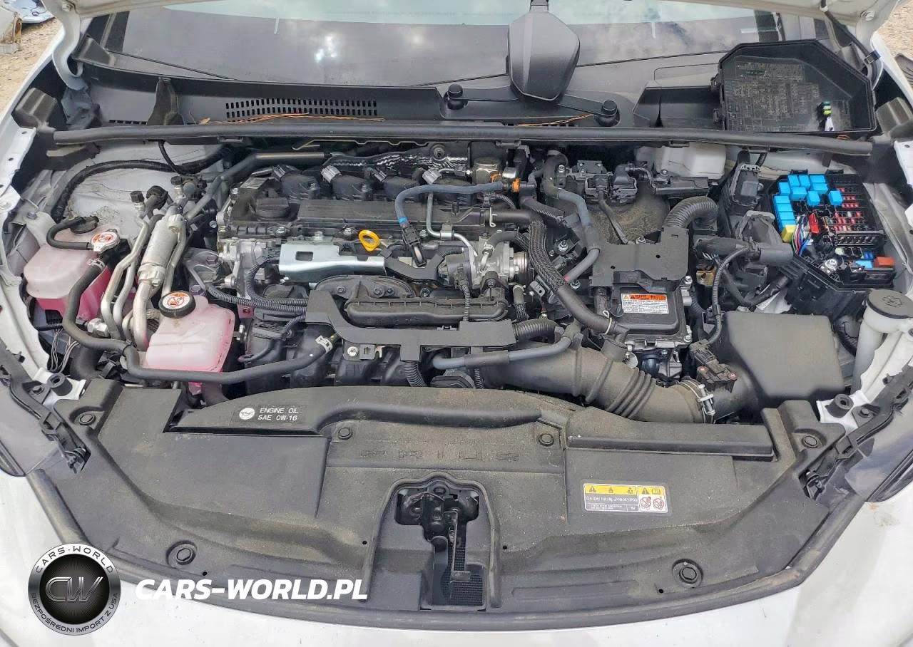 2025 Toyota Prius Plug-In Hybrid Se VIN:JTDACACU7S3046653 - 11