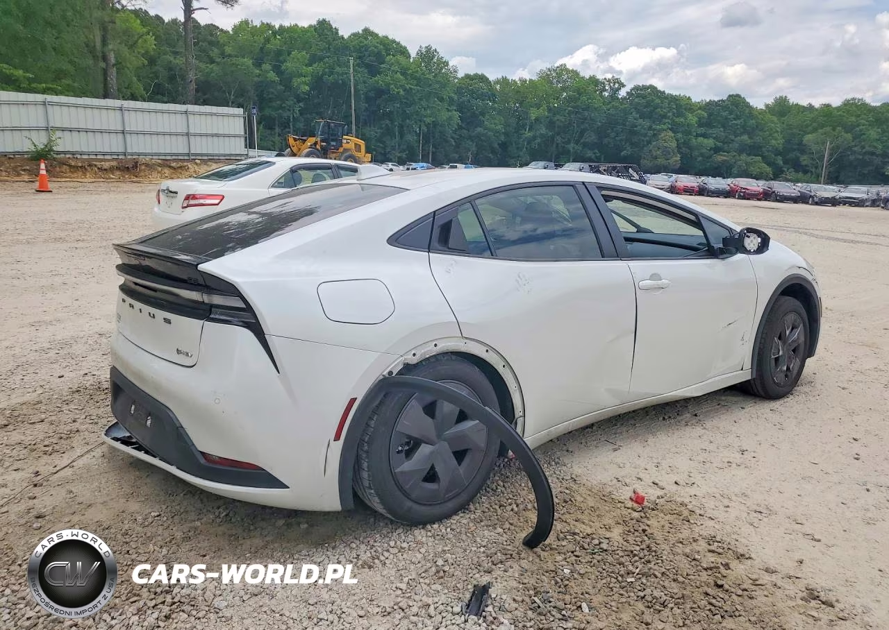 2025 Toyota Prius Plug-In Hybrid Se VIN:JTDACACU7S3046653 - 3