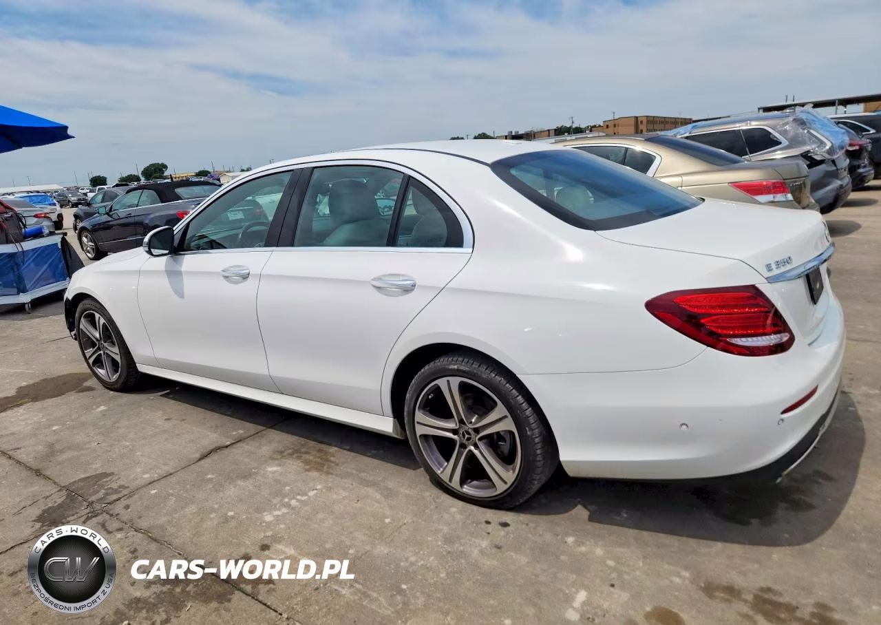 2020 Mercedes-Benz E 350 VIN:W1KZF8DB4LA815404 - 2