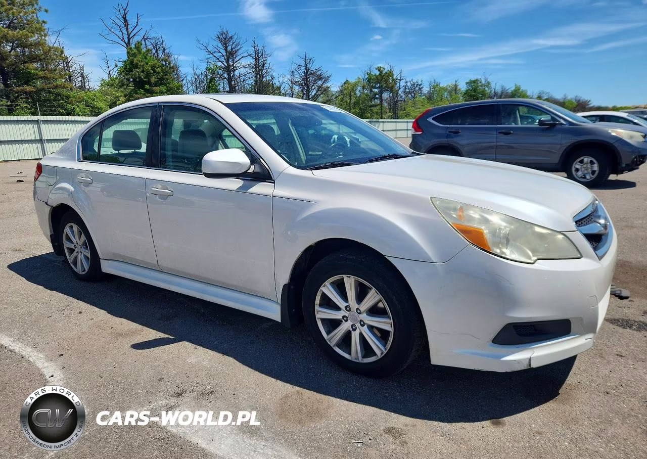 2010 Subaru Legacy 2.5I Premium VIN:4S3BMBG62A3211445 - 4