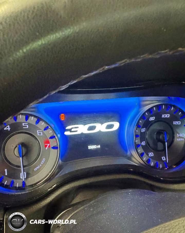2020 Chrysler 300 S VIN:2C3CCABG5LH158682 - 8