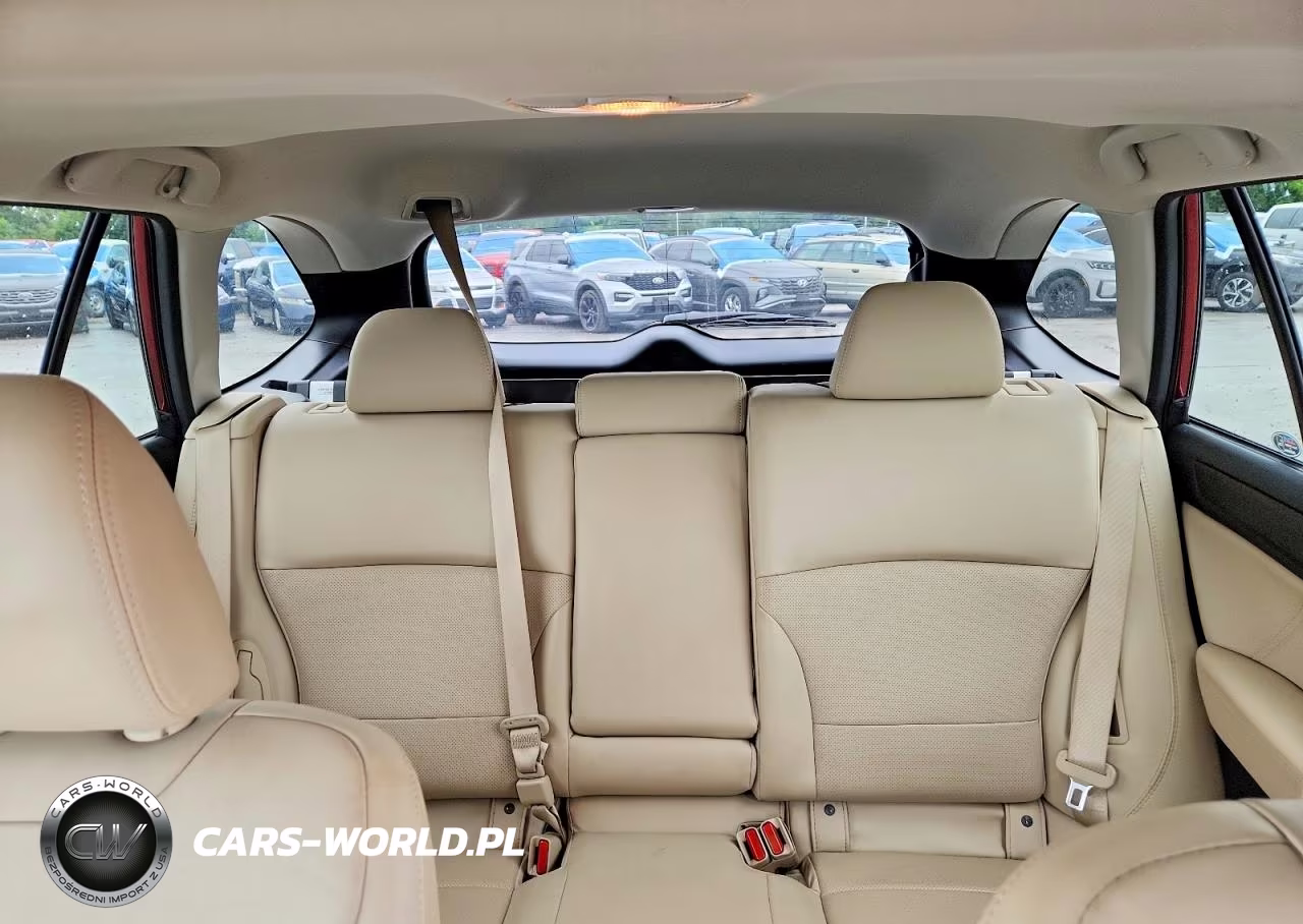 2019 Subaru Outback 3.6R Limited VIN:4S4BSENC8K3373898 - 10