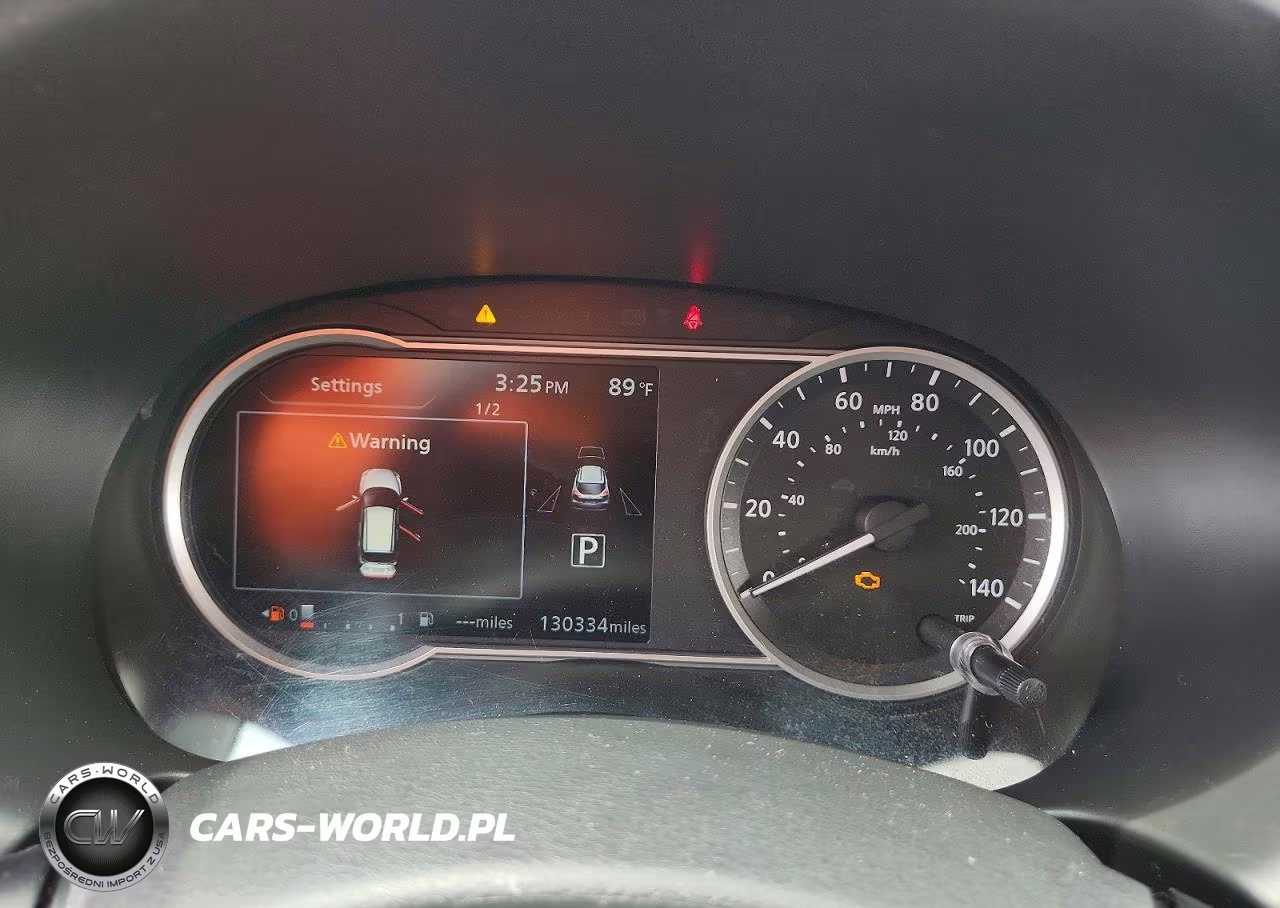 2018 Nissan Kicks Sr VIN:3N1CP5CUXJL525434 - 9