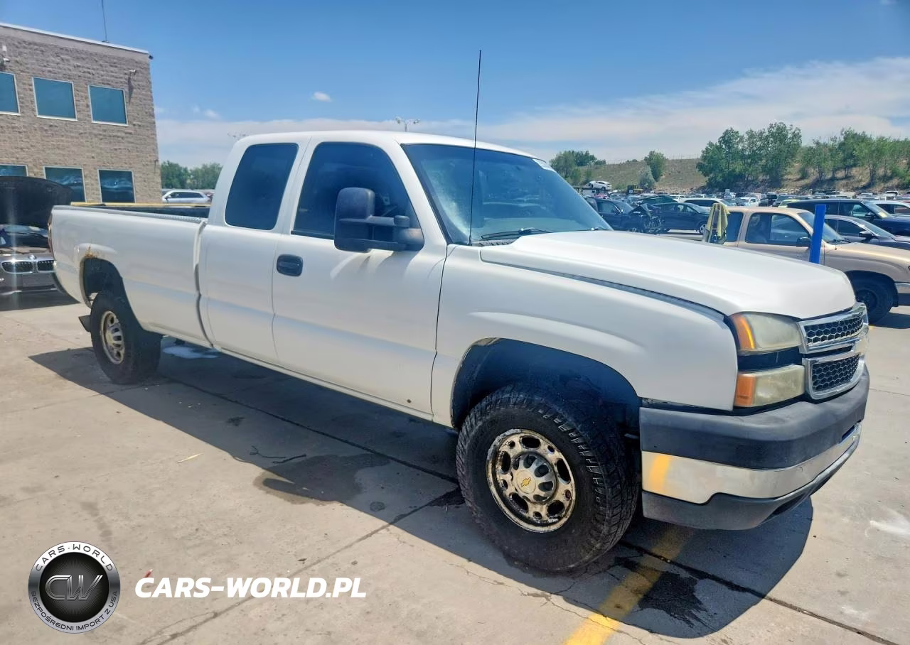 2007 Chevrolet Silverado C2500 Heavy Duty VIN:1GCHC29D07E116078 - 4