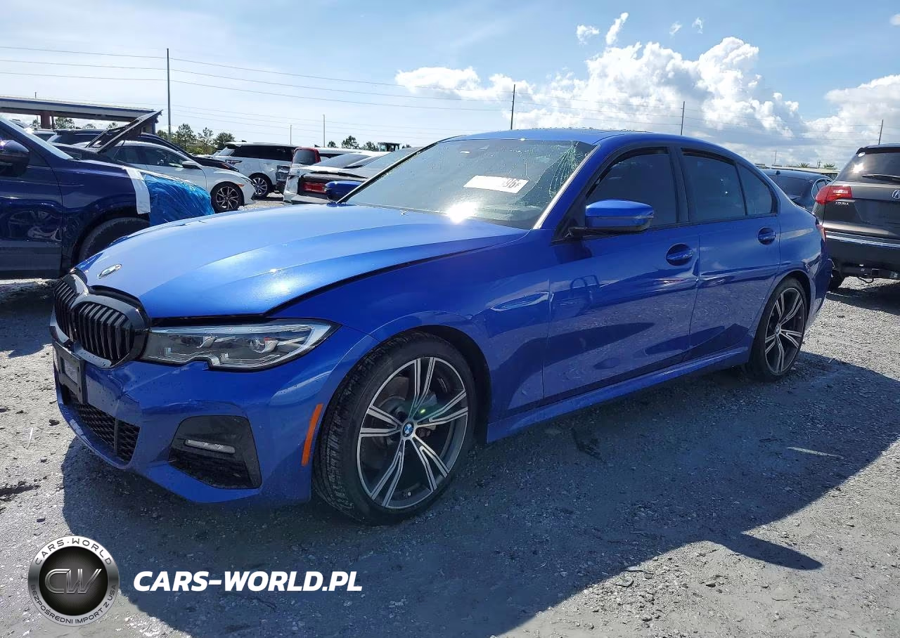 2020 BMW 330Xi – zdjęcie 1 z 12