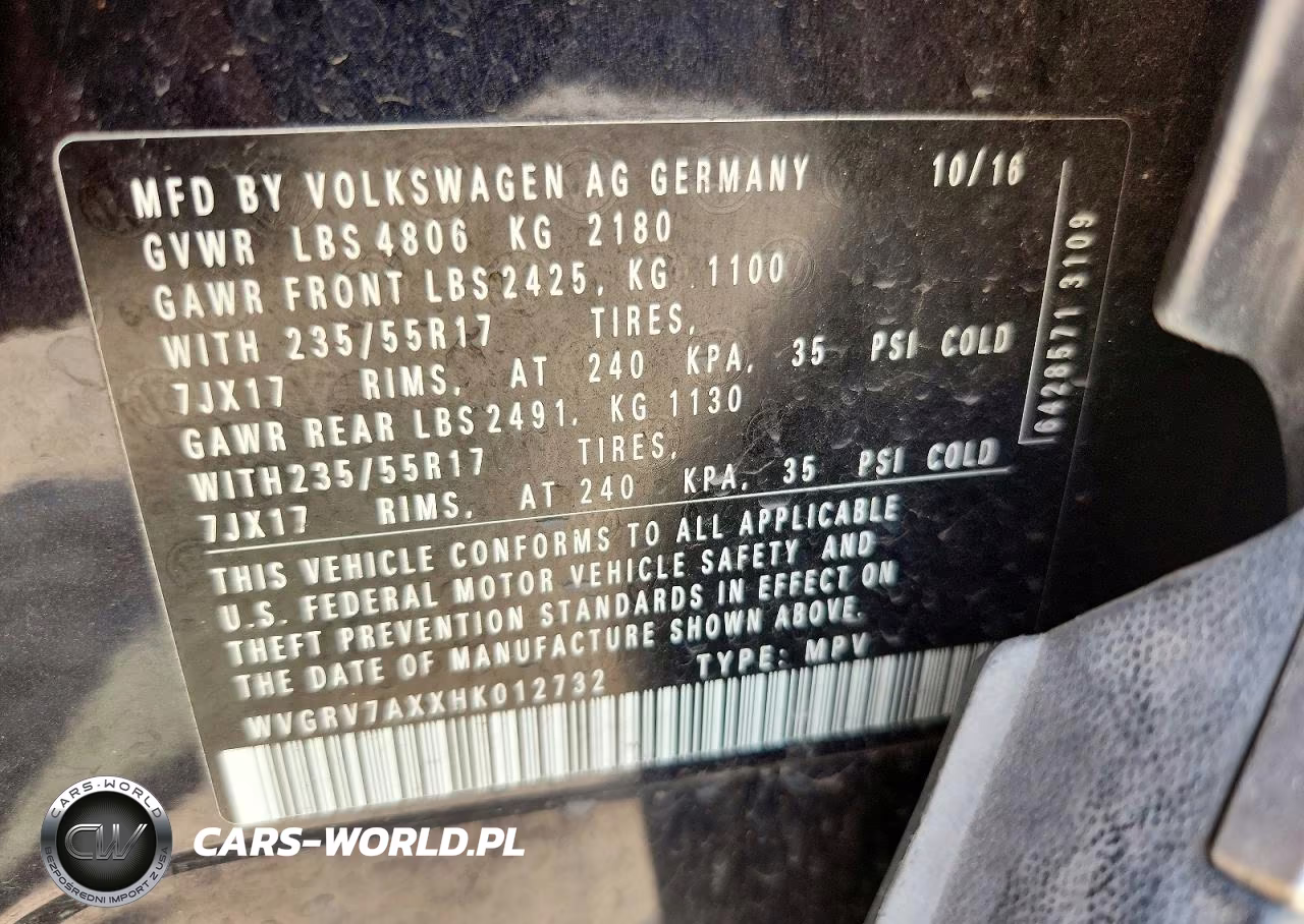 2017 Volkswagen Tiguan Wolfsburg VIN:WVGRV7AXXHK012732 - 12