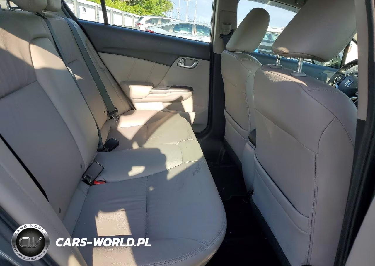 2013 Honda Civic Hybrid L VIN:19XFB4F37DE203073 - 10