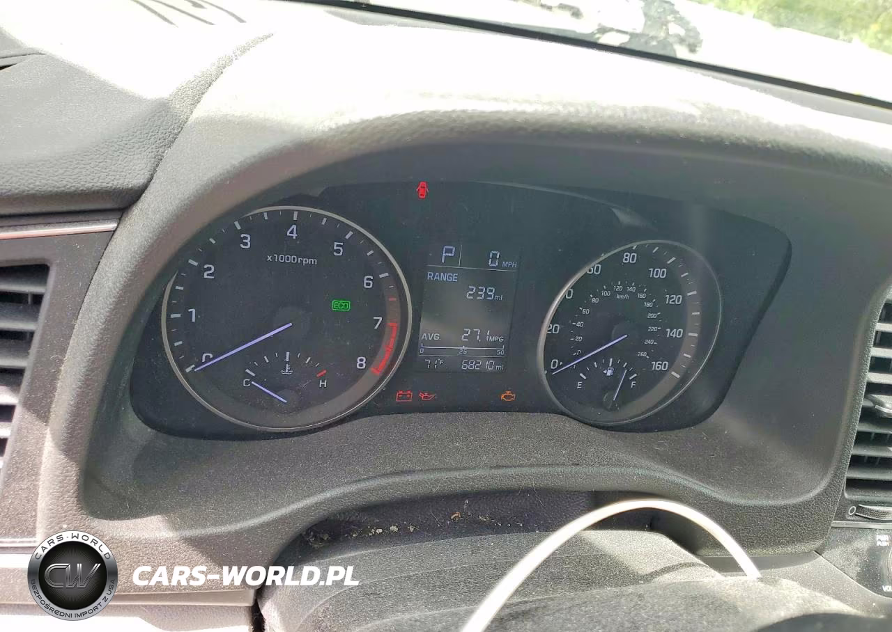 2018 Hyundai Elantra Se VIN:5NPD74LF1JH338466 - 9