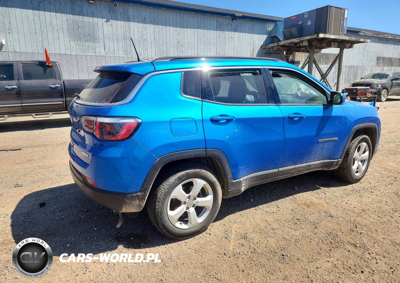 2017 Jeep Compass Latitude VIN:3C4NJDBB5HT688746 - 3