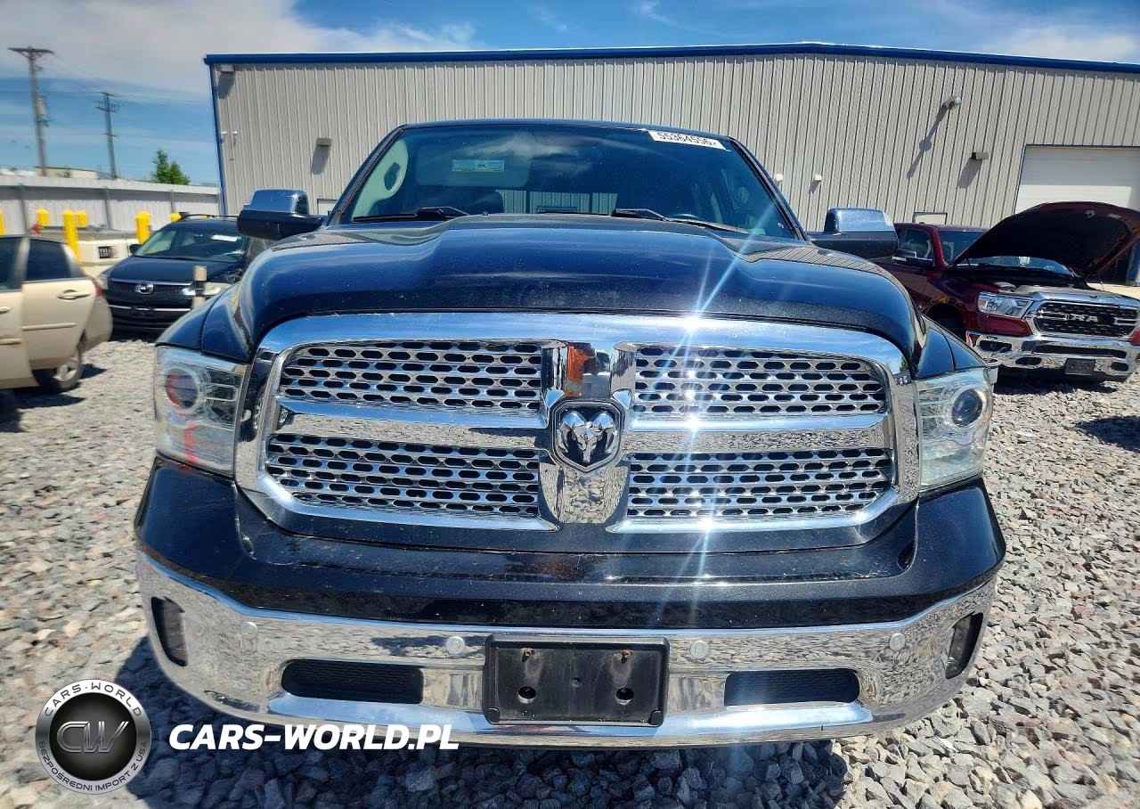 2017 Ram 1500 Laramie VIN:1C6RR7NM4HS875249 - 5