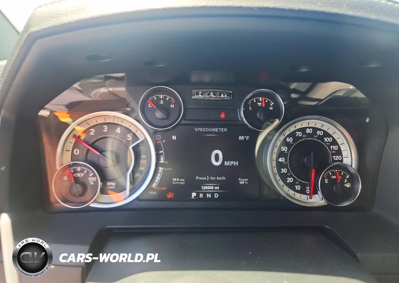 2017 Ram 1500 Laramie VIN:1C6RR7NM4HS875249 - 9