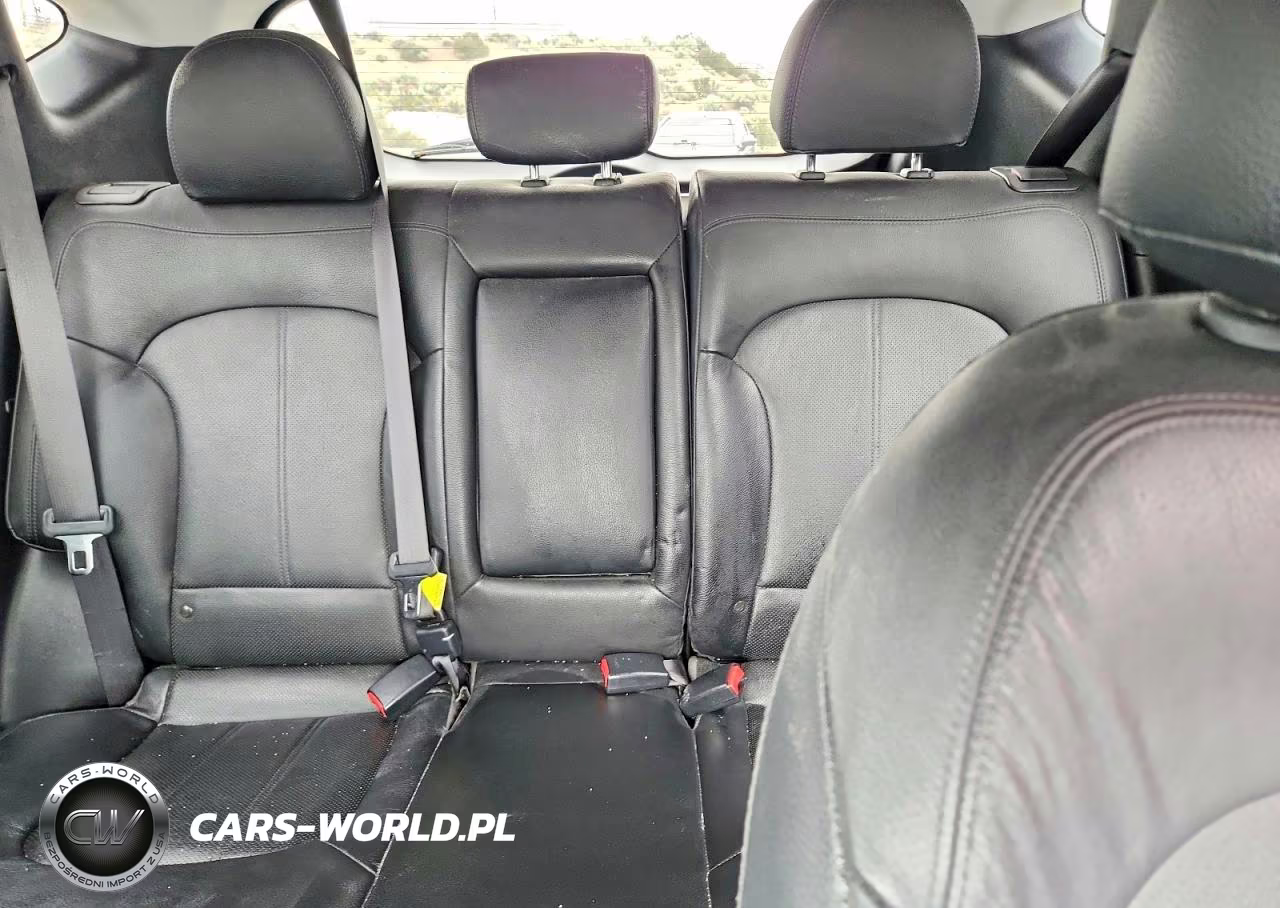 2012 Hyundai Tucson Limited VIN:KM8JUCAC7CU424500 - 10