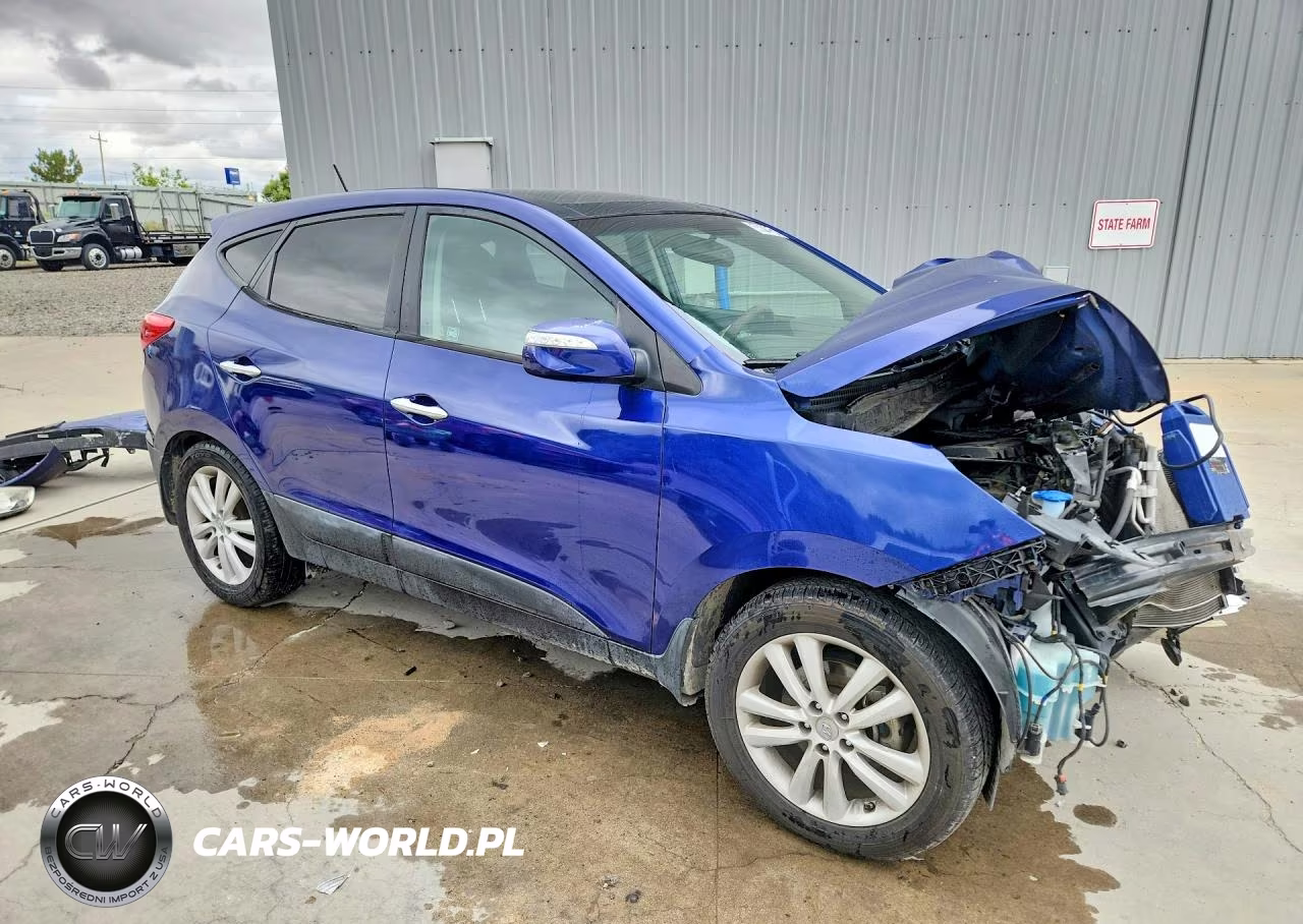 2012 Hyundai Tucson Limited VIN:KM8JUCAC7CU424500 - 4
