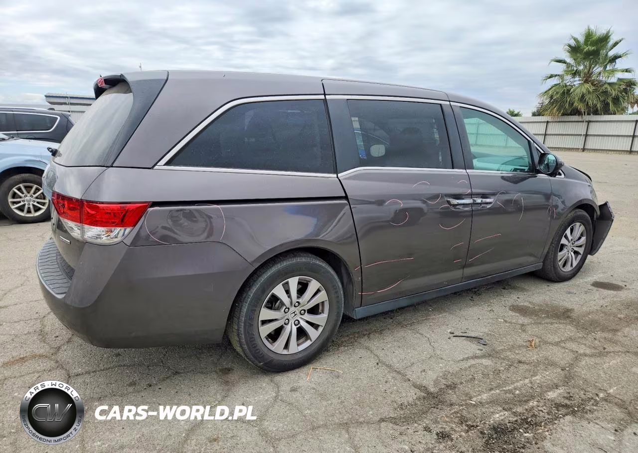 2016 Honda Odyssey Se VIN:5FNRL5H34GB038000 - 3