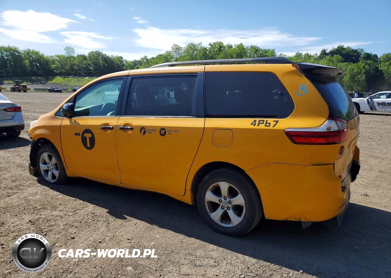 2016 Toyota Sienna Le VIN:5TDKK3DC4GS764014 - 2