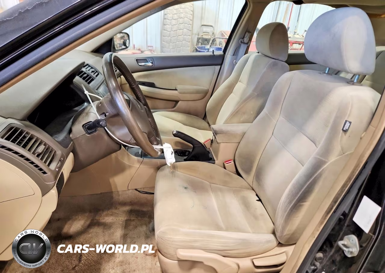 2007 Honda Accord Lx VIN:1HGCM56417A004718 - 7