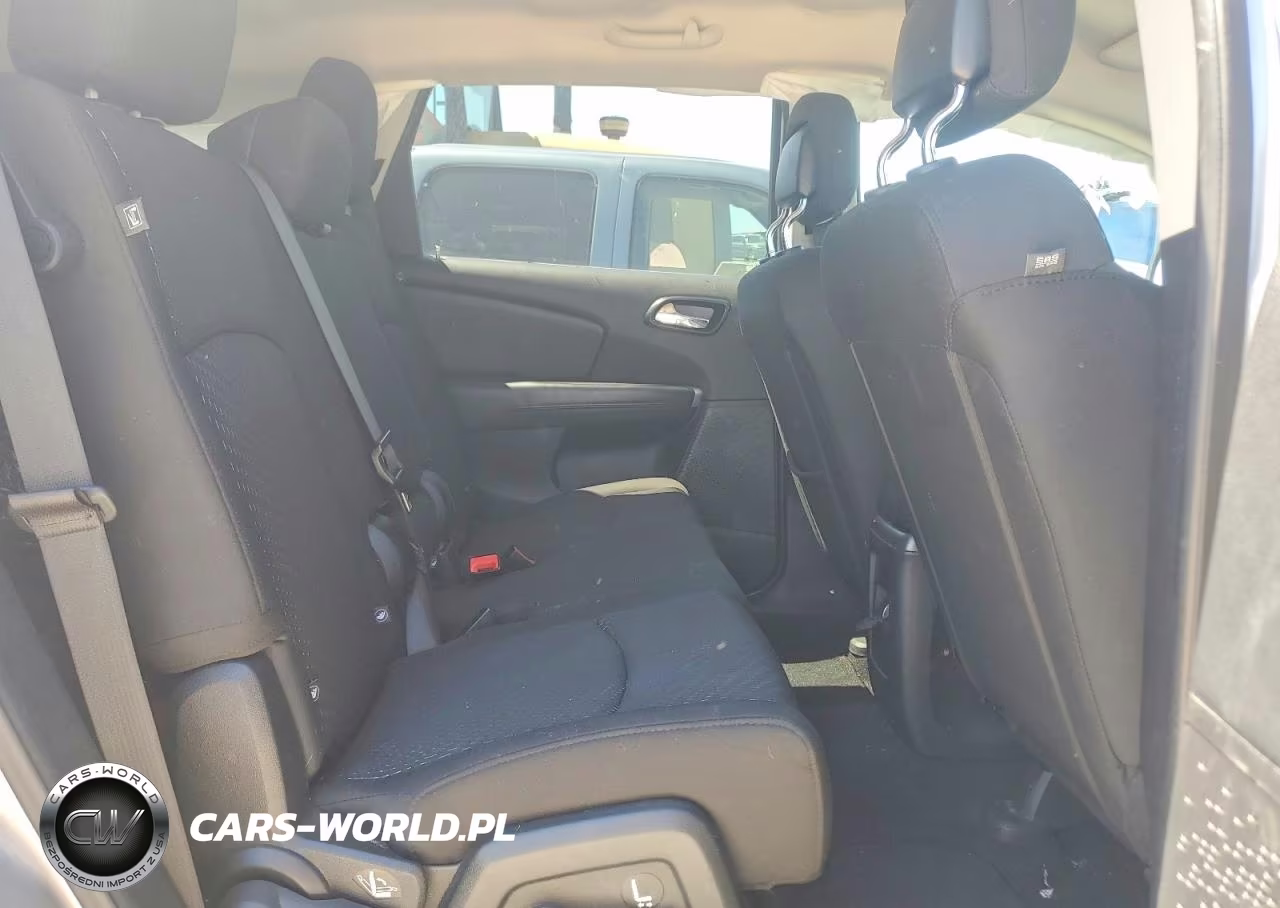 2018 Dodge Journey Se VIN:3C4PDCAB8JT295292 - 11