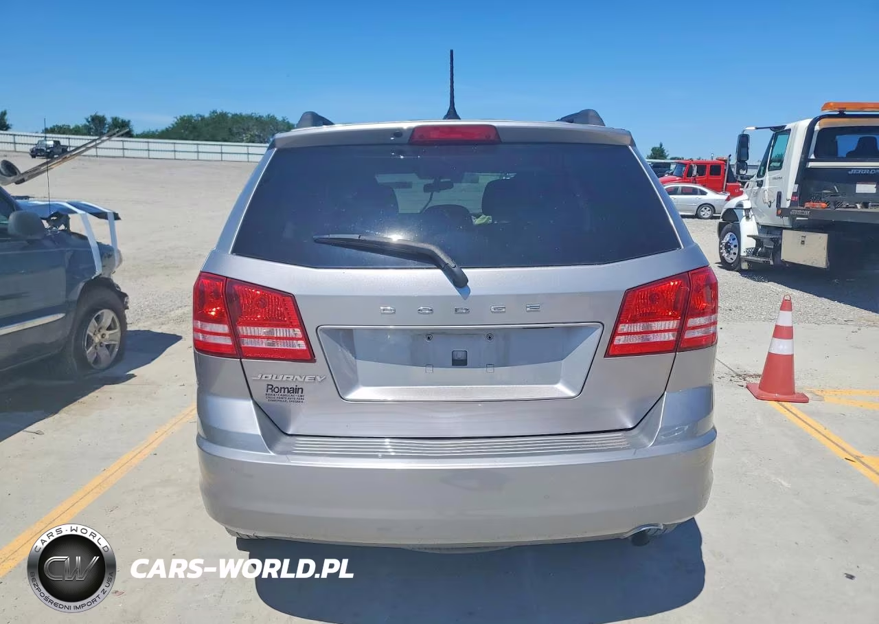 2018 Dodge Journey Se VIN:3C4PDCAB8JT295292 - 6