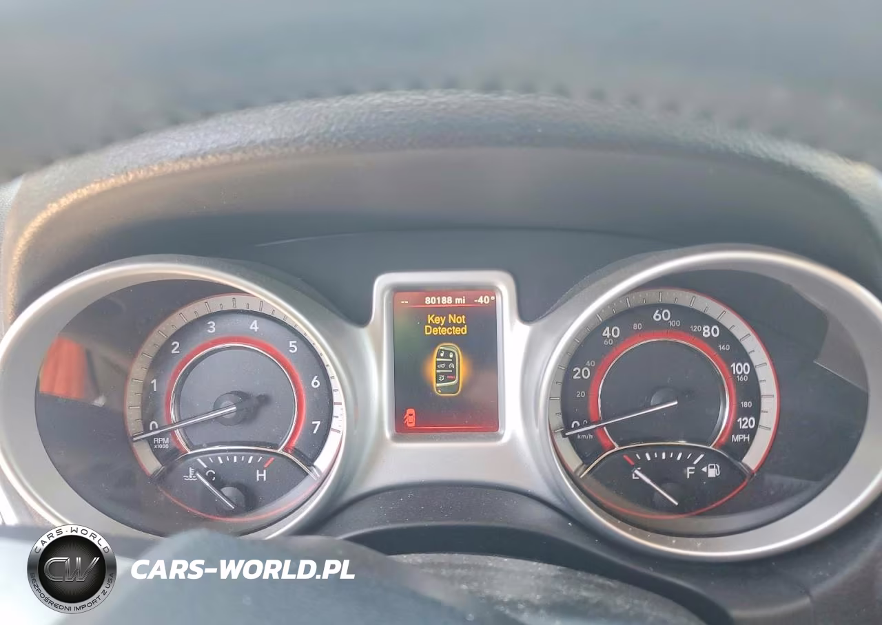 2018 Dodge Journey Se VIN:3C4PDCAB8JT295292 - 9