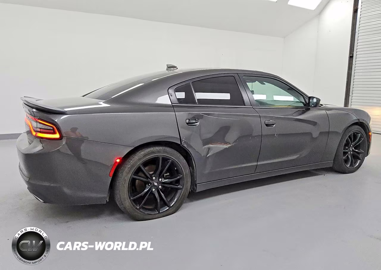 2017 Dodge Charger Sxt VIN:2C3CDXHG8HH504397 - 3