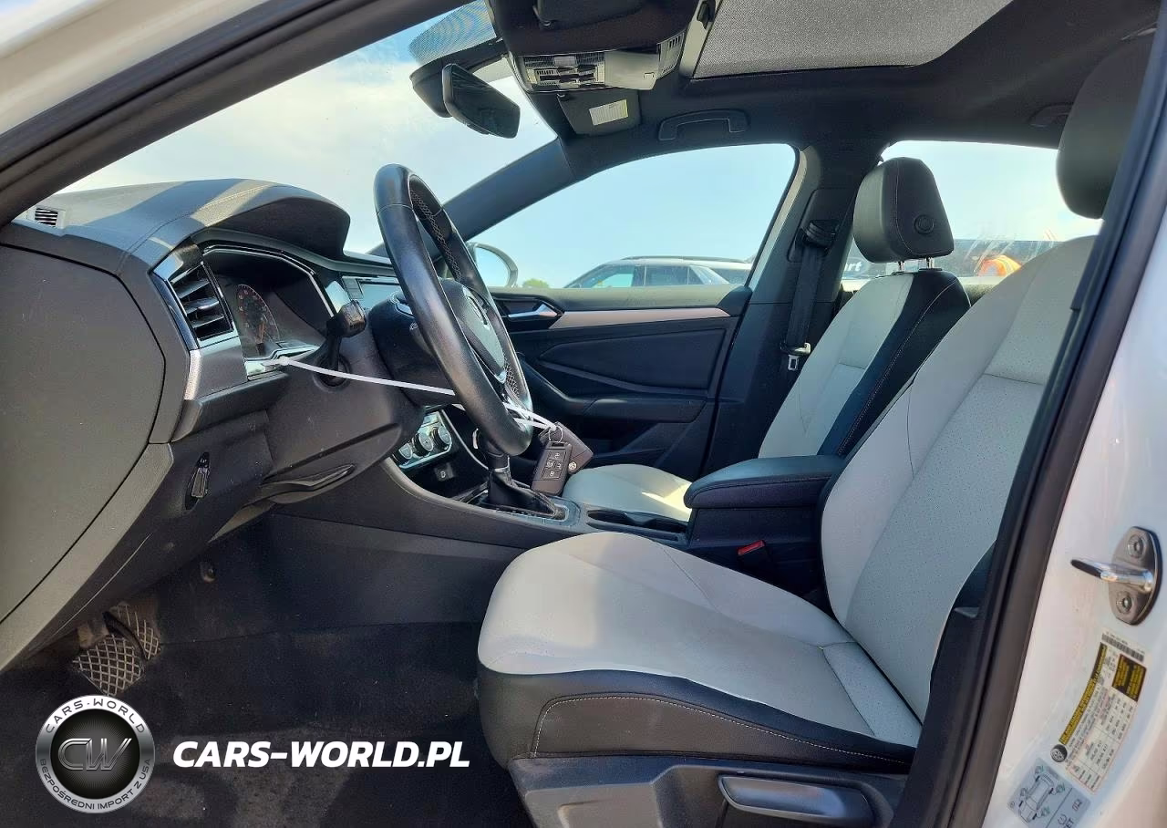 2019 Volkswagen Jetta S VIN:3VWCB7BU2KM273468 - 7