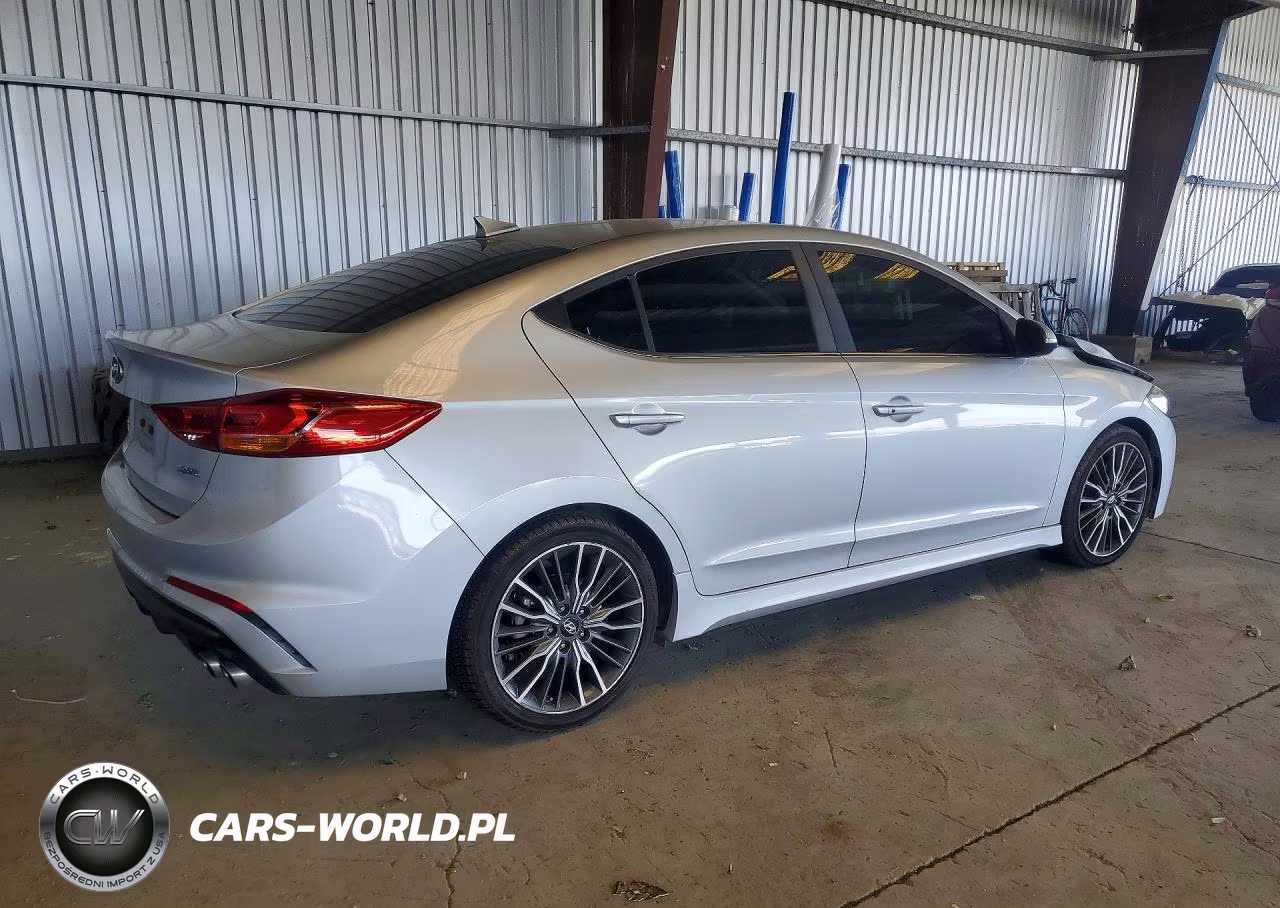 2018 Hyundai Elantra Sport VIN:KMHD04LB4JU519905 - 3