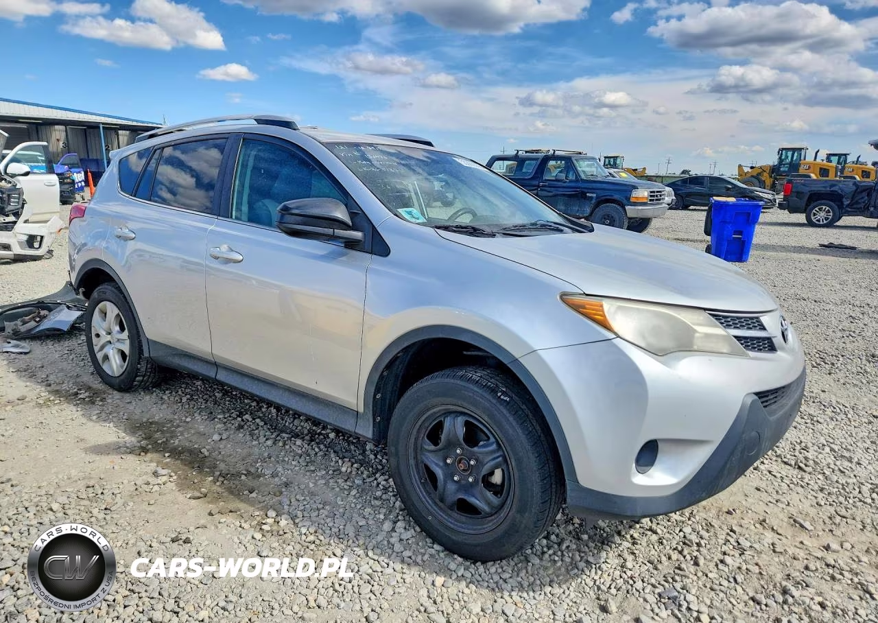 2014 Toyota Rav4 Le VIN:2T3BFREV8EW136475 - 4