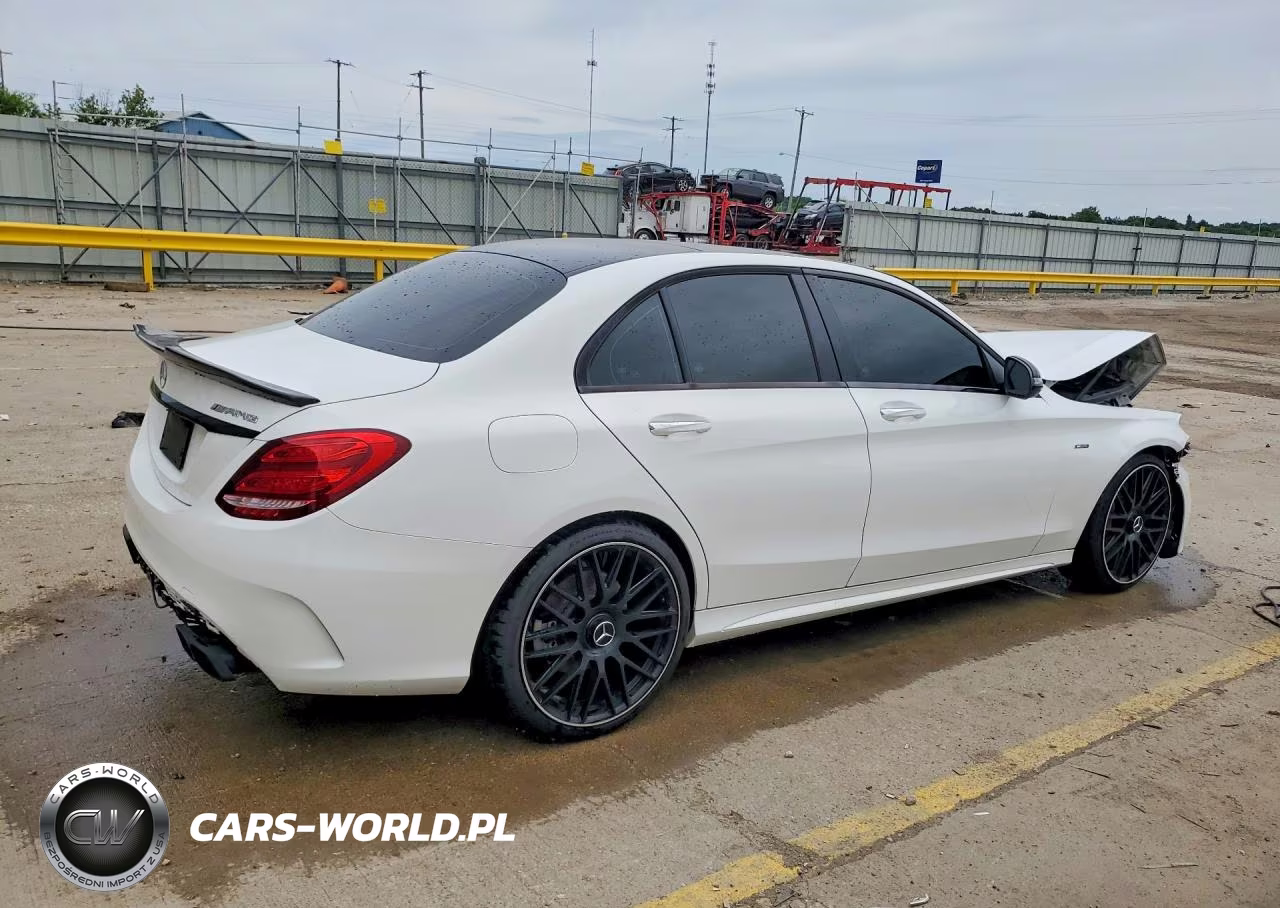 2016 Mercedes-Benz C 450 4Matic Amg VIN:55SWF6EB7GU111001 - 3